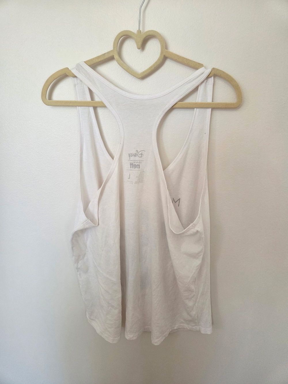 *Rare* Disney X Neff White Graphic Tank Top - Picture 4 of 6